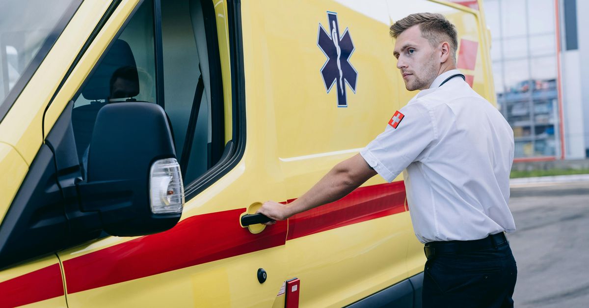 locksmith service technician — Royal Palm Beach Locksmith