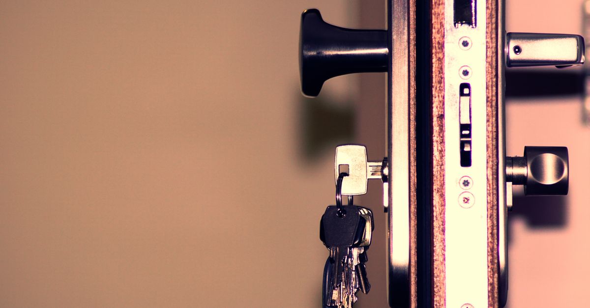 locksmith service technician — Royal Palm Beach Locksmith